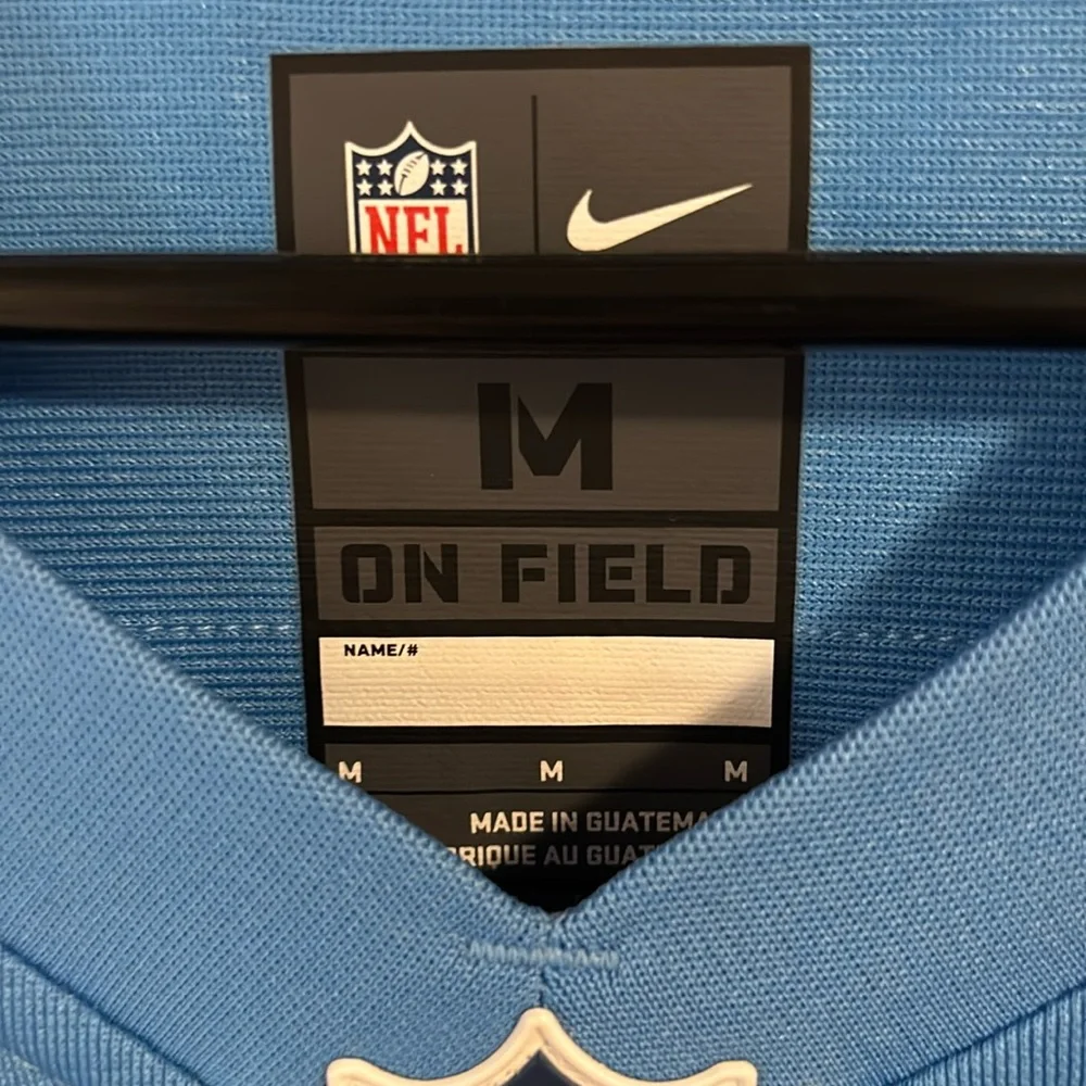 Nike Tennessee Titans Bud Dupree jersey - Picture 3 of 5